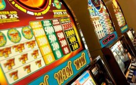 Classic Slots ဂိမ်းများ မြင်ကွင်း